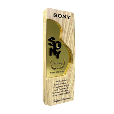 Wood Series Type 10 Trophy 01